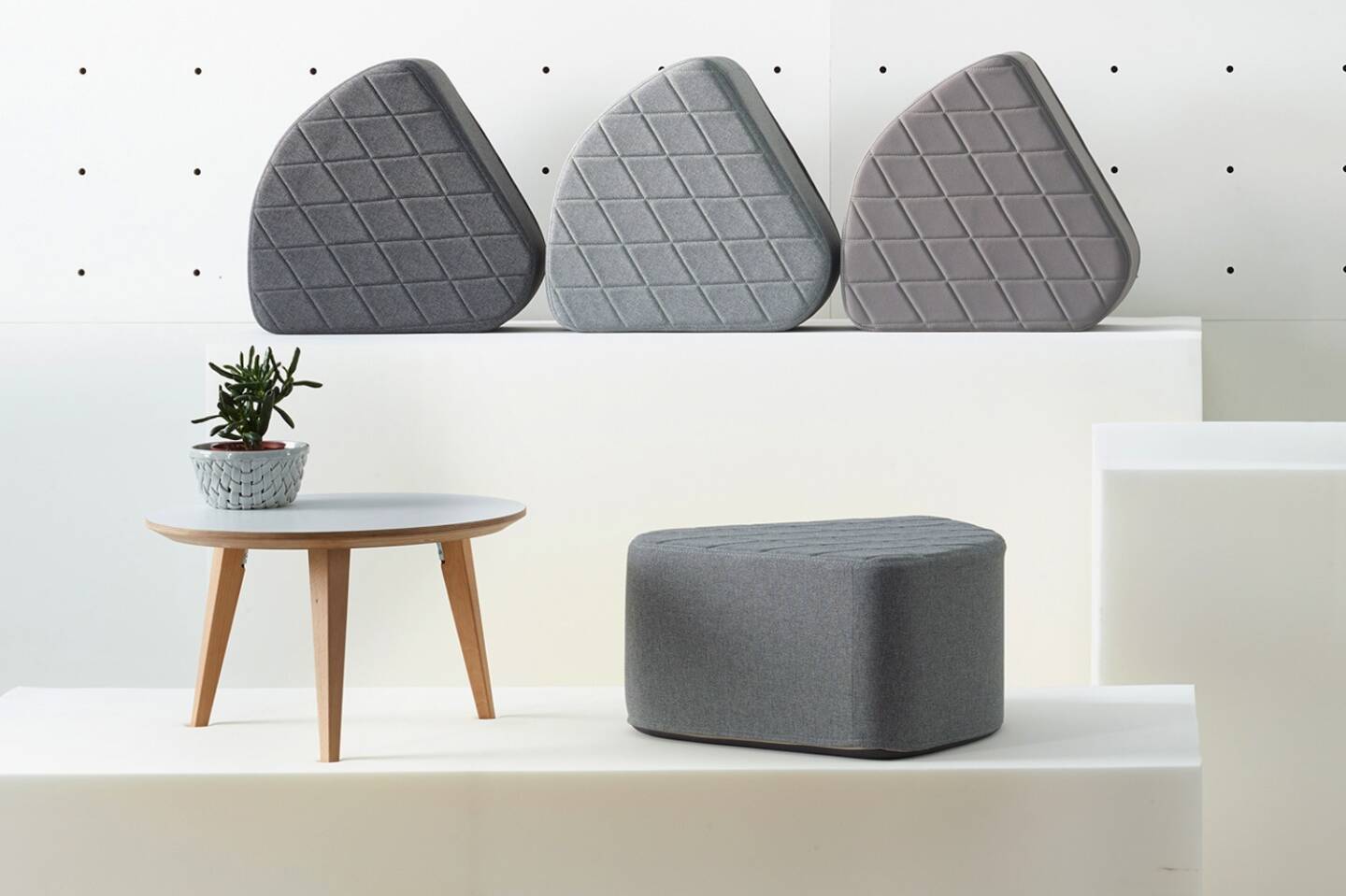 ondarreta pouf aia