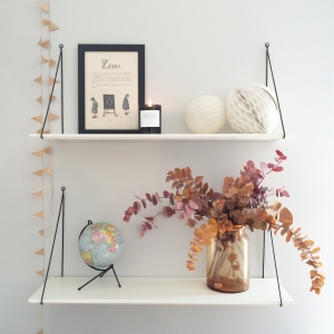 Minimalistic Shelves // Hëllø Blogzine blog deco & lifestyle www.hello-hello.fr