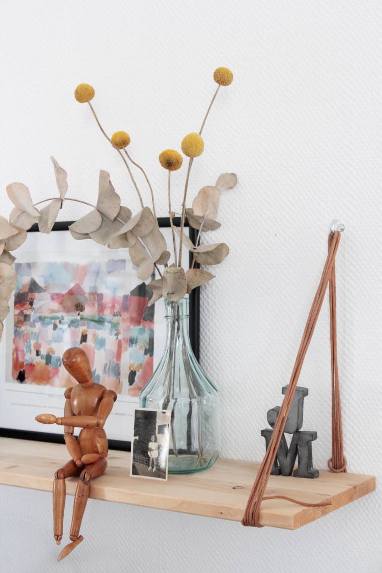 Vintage parisian apartment // Hëllø Blogzine blog deco & lifestyle www.hello-hello.frVintage parisian apartment // Hëllø Blogzine blog deco & lifestyle www.hello-hello.fr