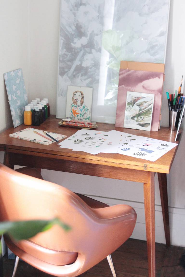 Parisian Apartment Illustrator and Cofounder of Season Paper // Hëllø Blogzine blog deco & lifestyle www.hello-hello.fr