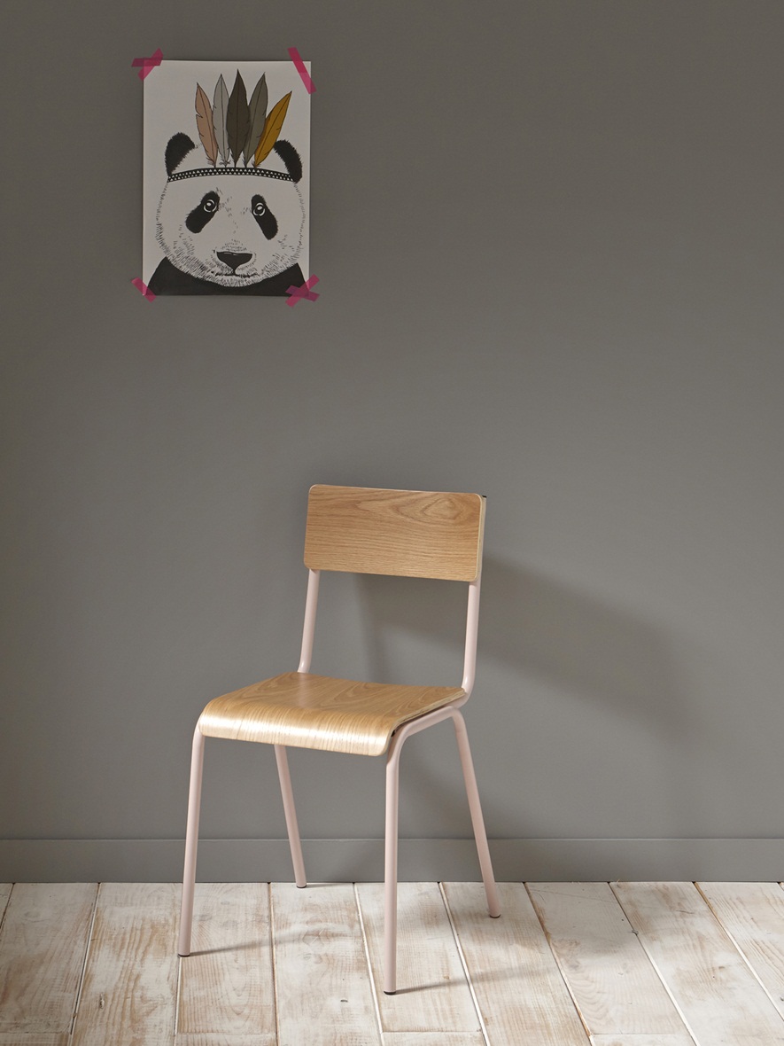 Chaises enfant design // Hëllø Blogzine blog deco & lifestyle www.hello-hello.fr #chaises #chairs #kids #vintage #design