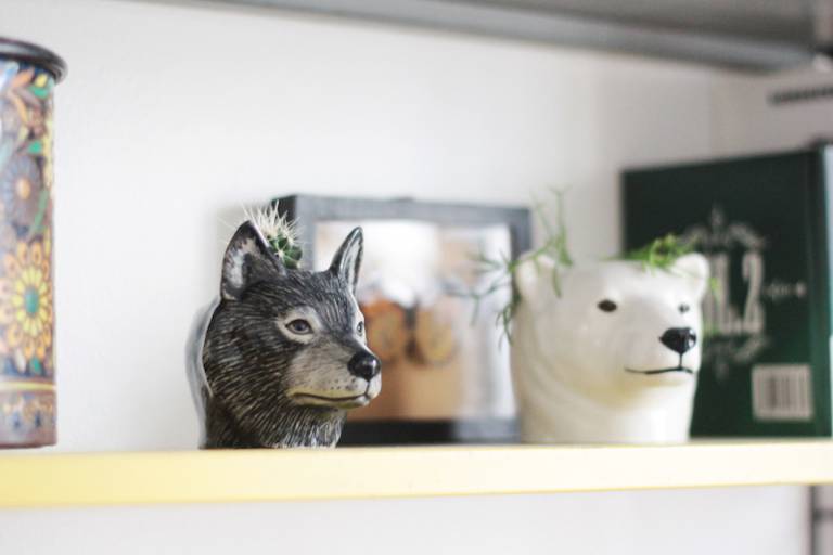 Appartement parisien rétro, Anne-Sophie Les Moustachoux // Hëllø Blogzine blog deco & lifestyle www.hello-hello.fr #retro #paris #vintage