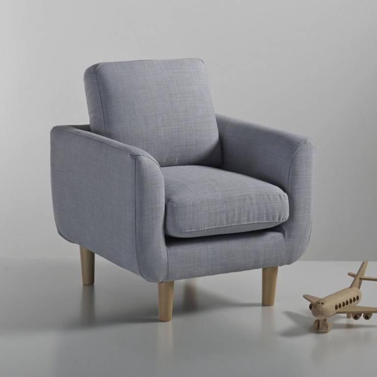 Fauteuil déco pour enfant // Hëllø Blogzine blog deco & lifestyle www.hello-hello.fr #kids #design #fauteuil #chaise