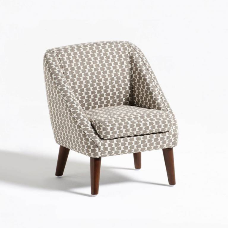 Fauteuil déco pour enfant // Hëllø Blogzine blog deco & lifestyle www.hello-hello.fr #kids #design #fauteuil #chaise