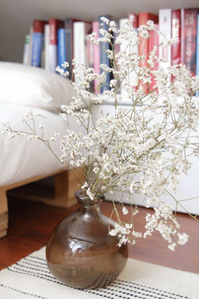 Home Tour du Duplex Parisien de la créatrice de l'e-shop Linen and Milk // Hëllø Blogzine blog deco & lifestyle www.hello-hello.fr