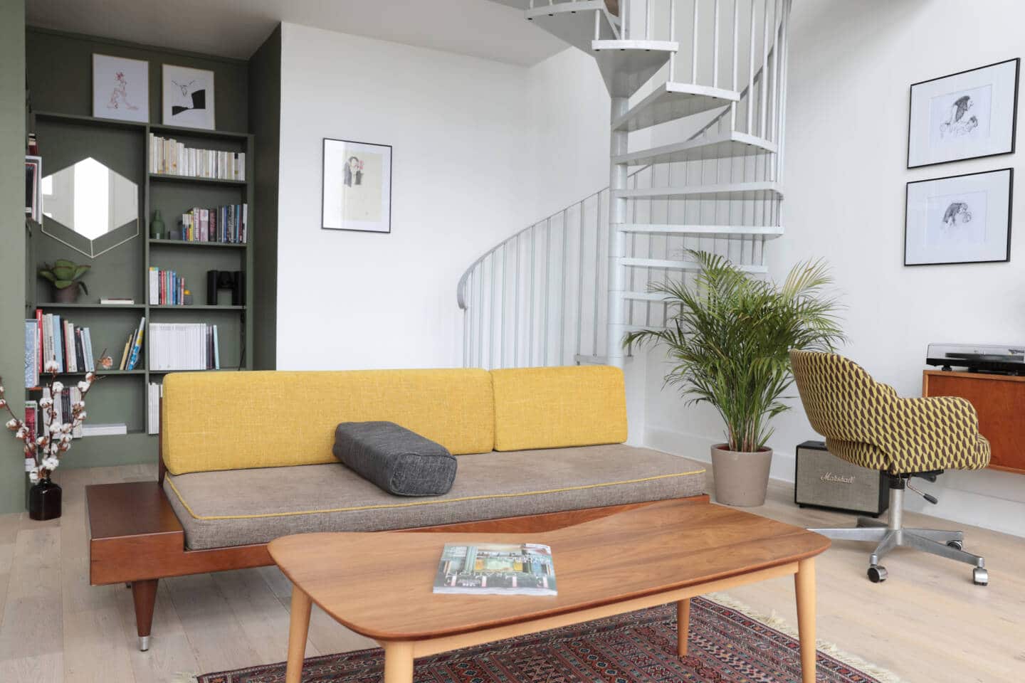 Le duplex avec vue sur Paris de Kann Design // Hëllø Blogzine blog deco & lifestyle www.hello-hello.fr