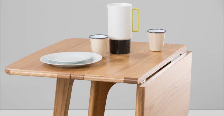 Table pliante gain de place // Hëllø Blogzine blog deco & lifestyle www.hello-hello.fr