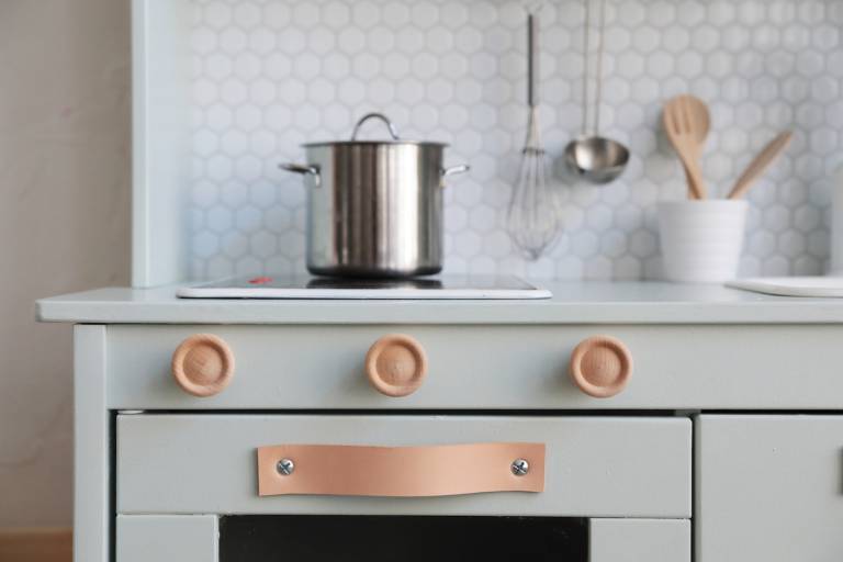 Ikea Hack : La cuisine pour enfant Duktig en mode Urban Jungle // Hëllø Blogzine blog deco & lifestyle www.hello-hello.fr