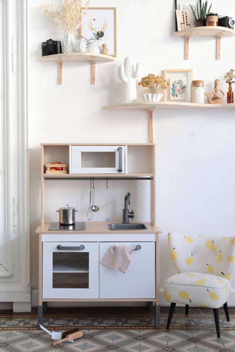 Ikea Hack : La cuisine pour enfant Duktig en mode Urban Jungle // Hëllø Blogzine blog deco & lifestyle www.hello-hello.fr