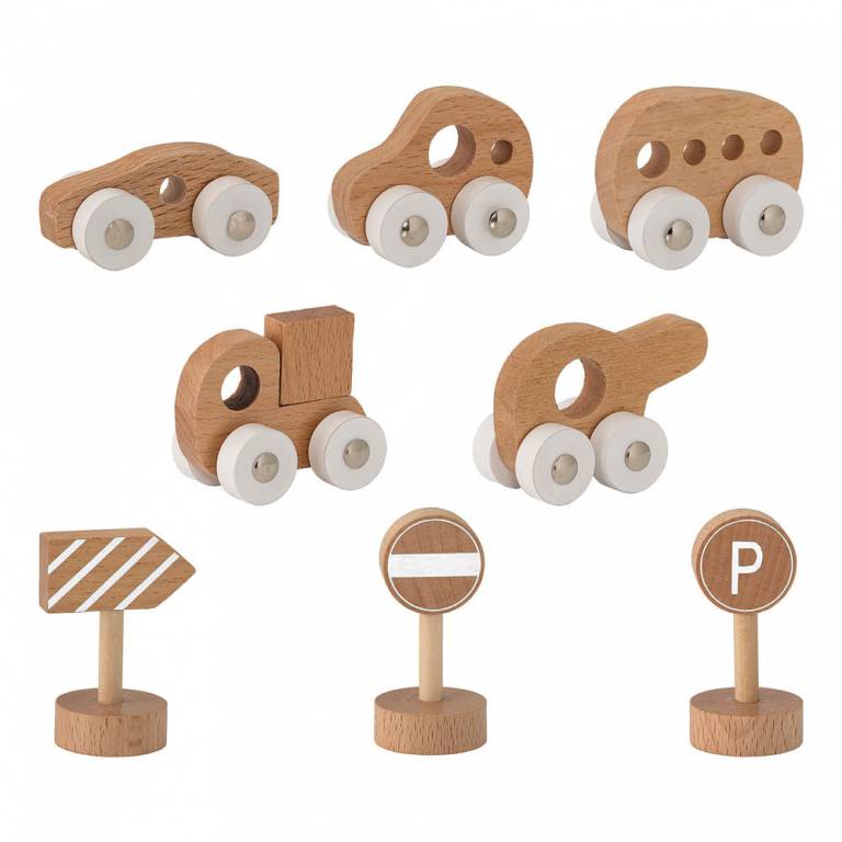 Voitures en bois - Idées cadeaux de noël enfants mixte // Hëllø Blogzine blog deco & lifestyle www.hello-hello.fr