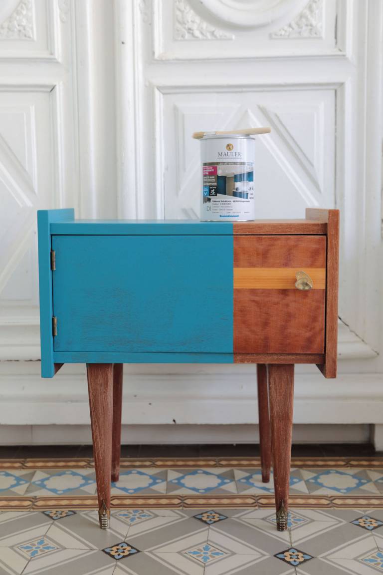 Voici comment peindre sans décaper et sans sous-couche un meuble vintage // Hëllø Blogzine blog deco & lifestyle www.hello-hello.fr
