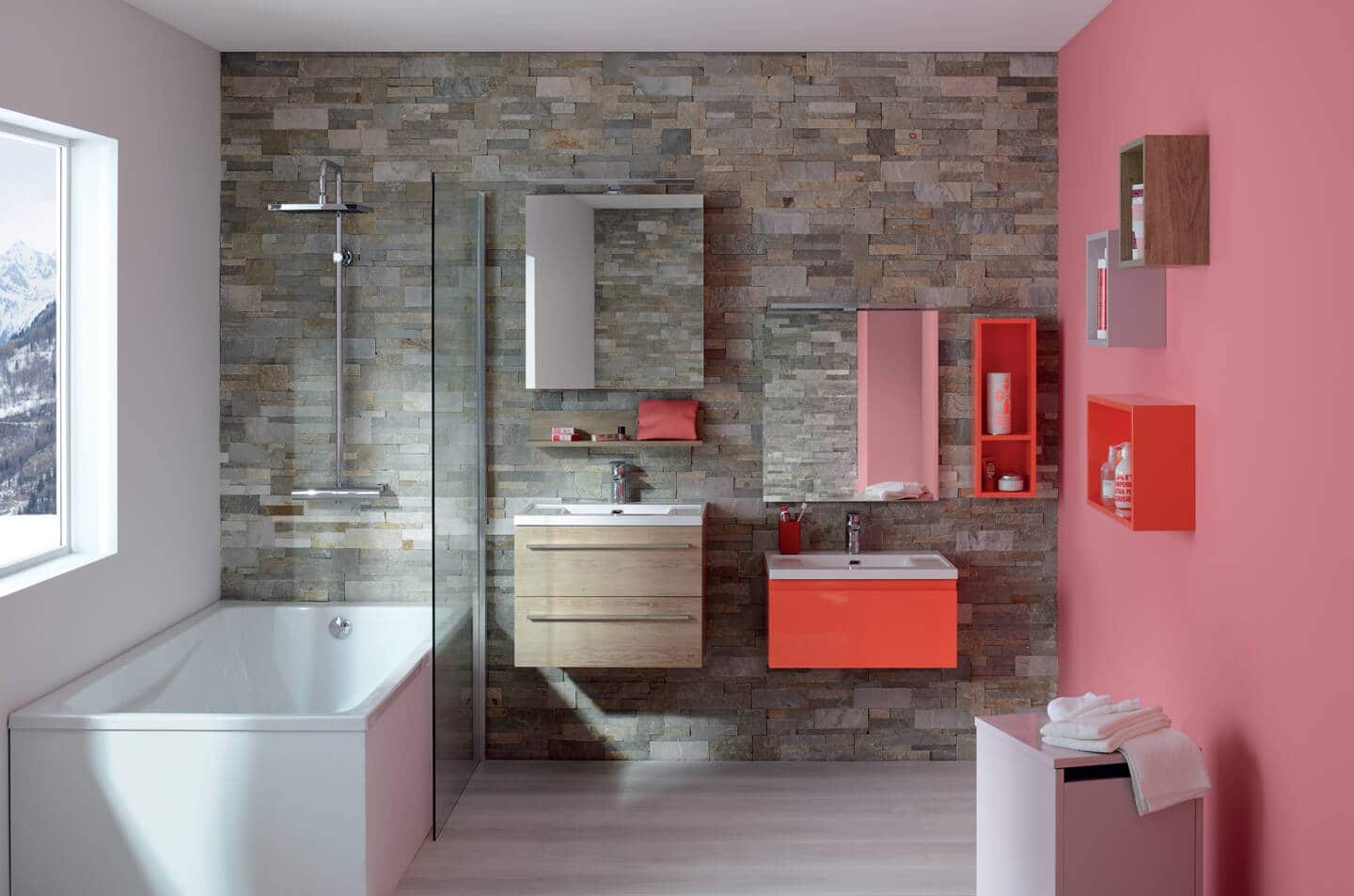 Comment aménager une salle de bain kids friendly // Hëllø Blogzine blog deco & lifestyle www.hello-hello.fr #sanijura #kids