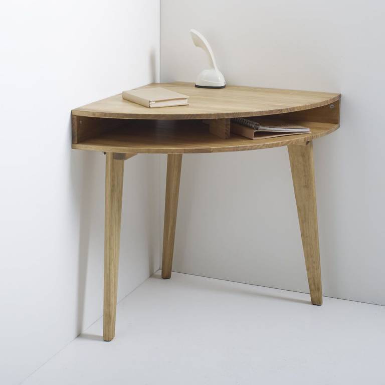Petit bureau compact // Hëllø Blogzine blog deco & lifestyle www.hello-hello.fr