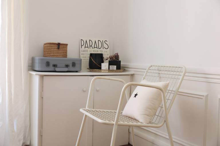 L'appartement haussmannien de Virginie, du blog Mes Petites Paillettes // Hëllø Blogzine blog deco & lifestyle www.hello-hello.fr