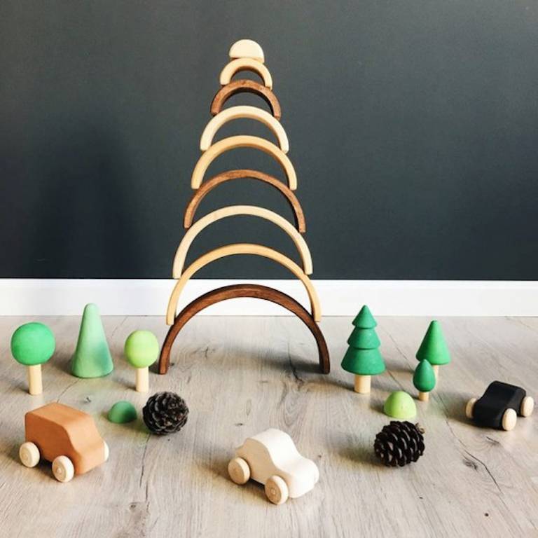 Jouets en bois eco-friendly et montessori Raduga Grez // Hellø Blogzine - Blog déco lifestyle - www.hello-hello.fr