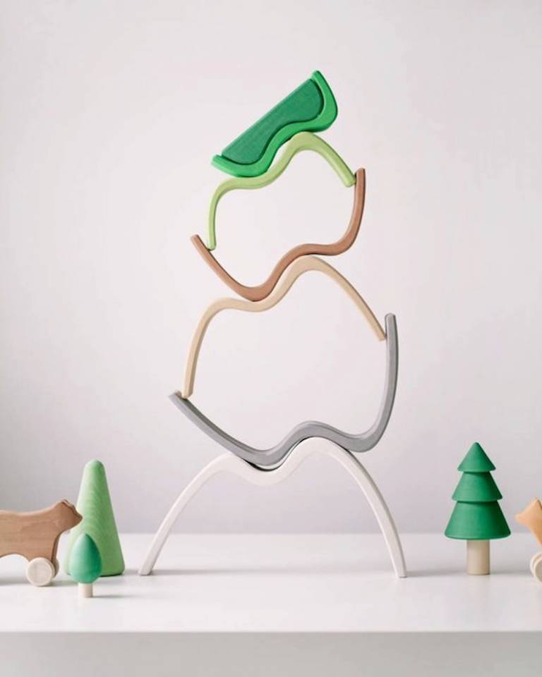 Jouets en bois eco-friendly et montessori Raduga Grez // Hellø Blogzine - Blog déco lifestyle - www.hello-hello.fr