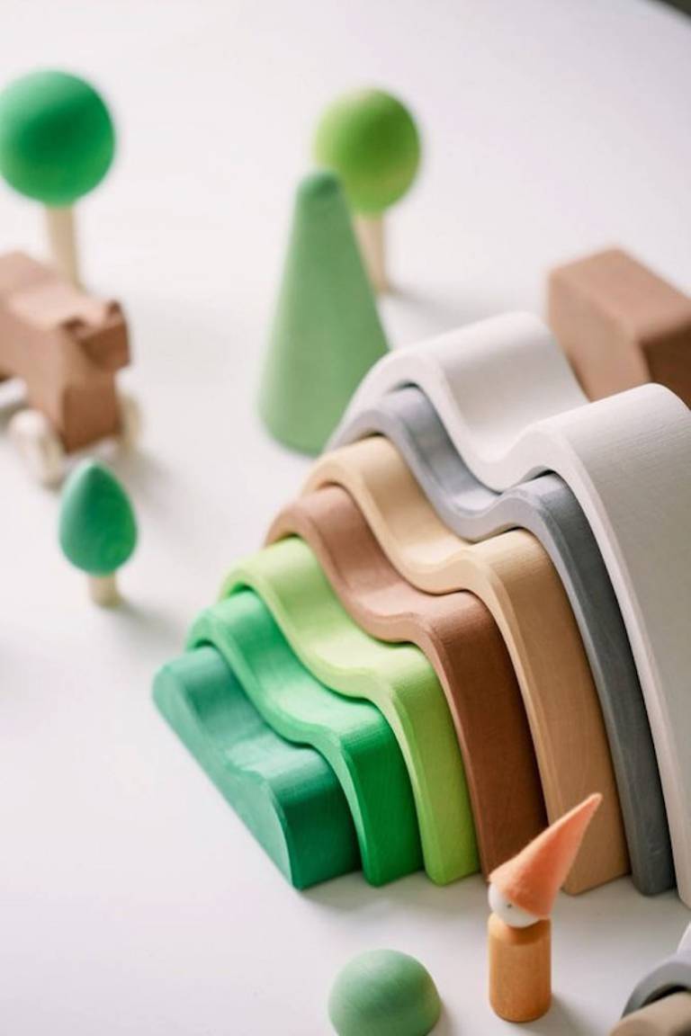 Jouets en bois eco-friendly et montessori Raduga Grez // Hellø Blogzine - Blog déco lifestyle - www.hello-hello.fr