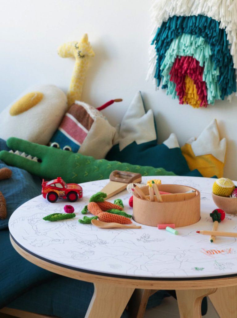 Des cadeaux en bois pour une chambre d'enfant // Hellø Blogzine - blog déco lifestyle - www.hello-hello.fr