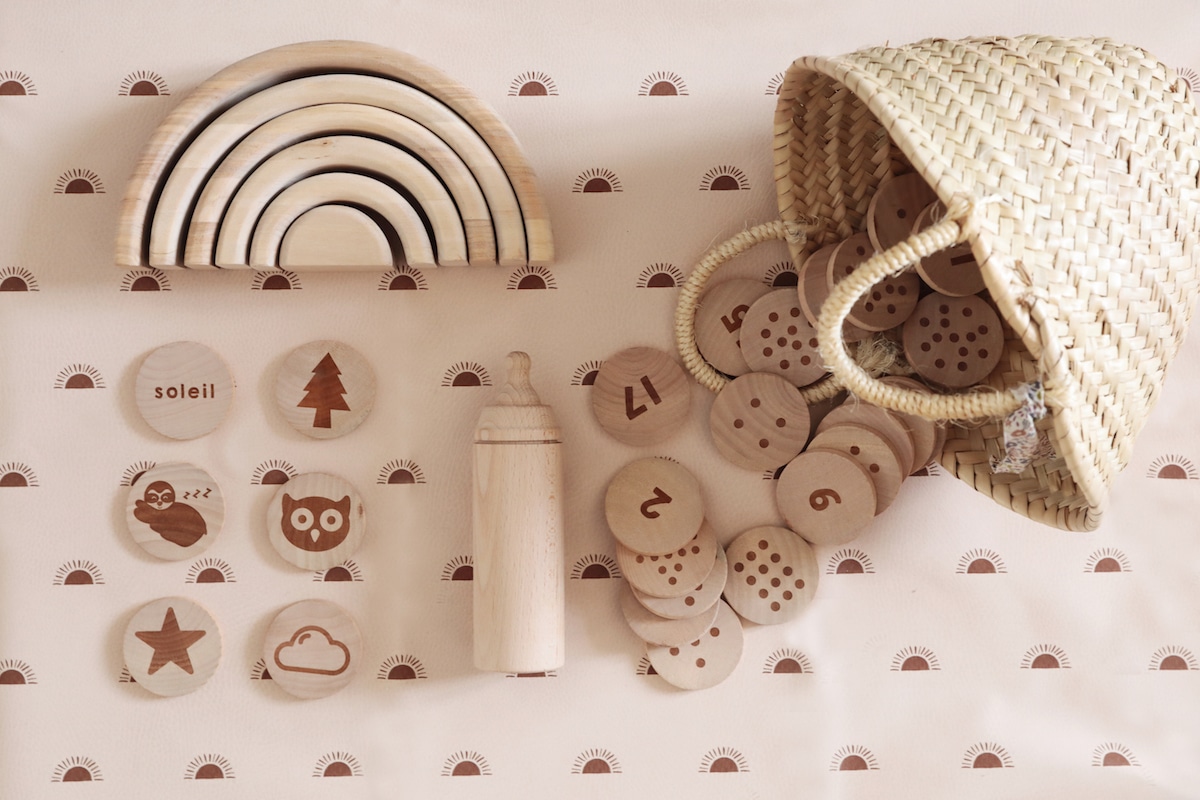 Jouets en bois This paper Book // Hëllø Blogzine blog deco & lifestyle www.hello-hello.fr