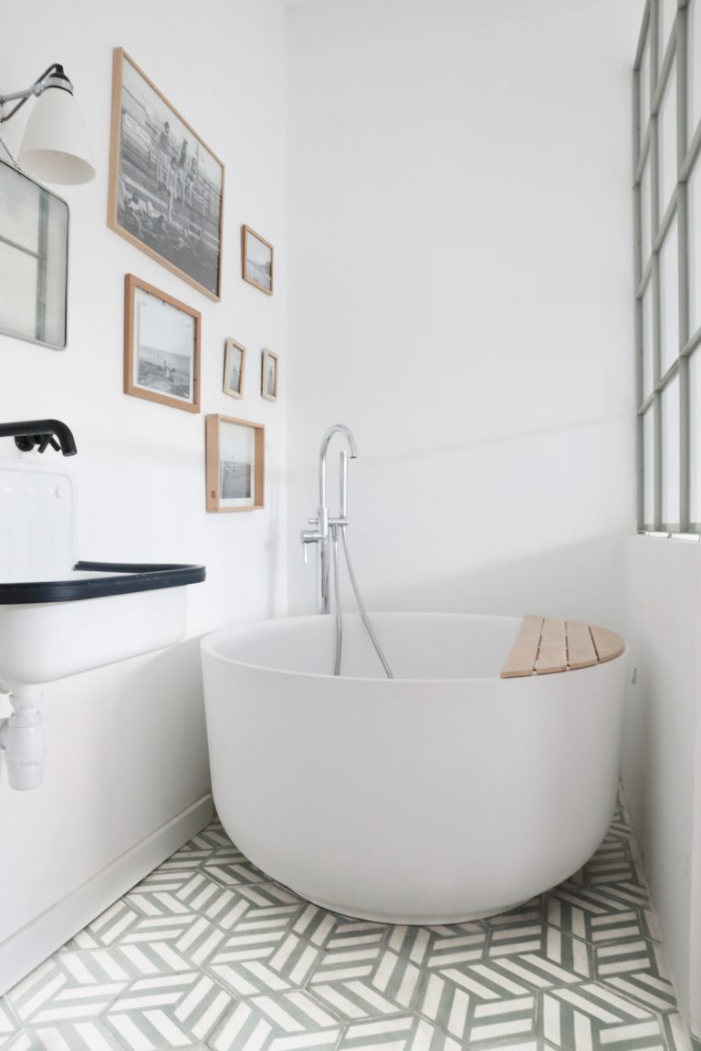 Home Tour Le duplex campagne chic de Zoe de las Cases // Hellø Blogzine blog deco & lifestyle www.hello-hello.fr
