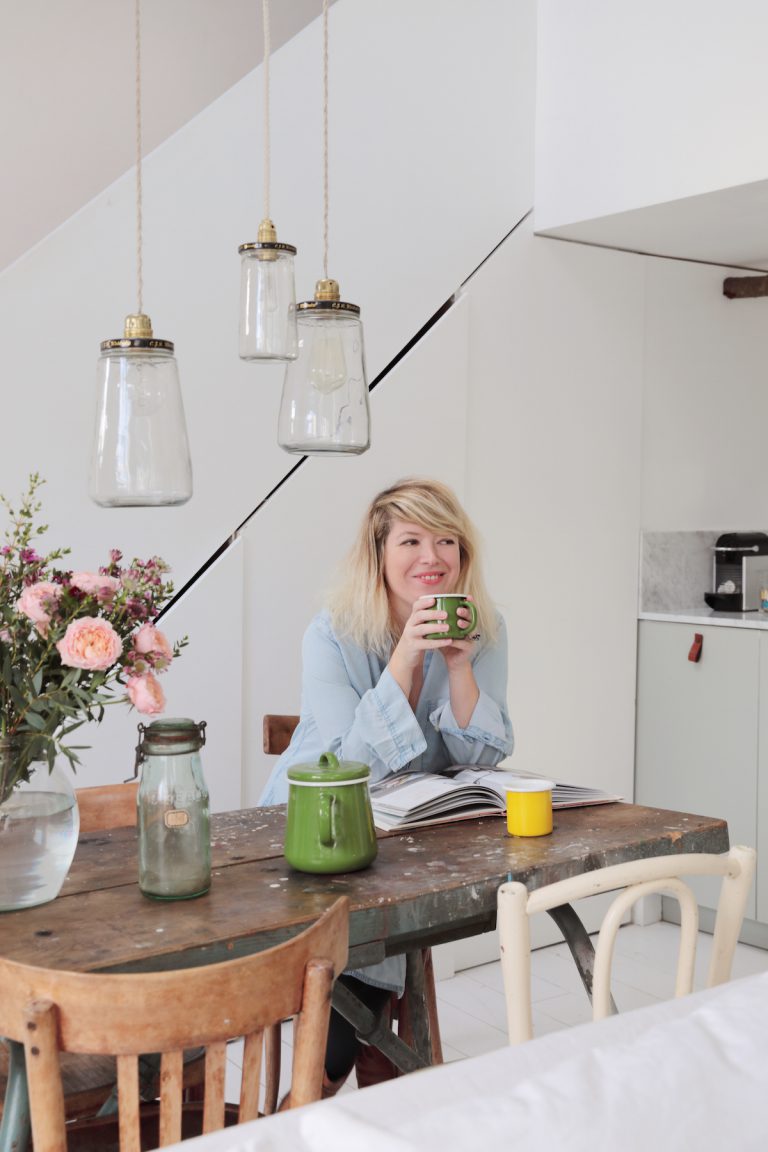 Home Tour Le duplex campagne chic de Zoe de las Cases // Hellø Blogzine blog deco & lifestyle www.hello-hello.fr