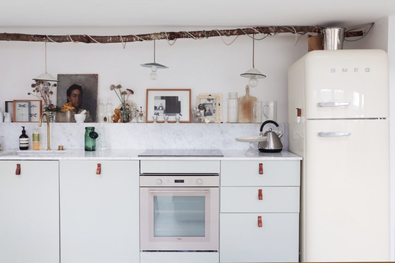 Home Tour Le duplex campagne chic de Zoe de las Cases // Hellø Blogzine blog deco & lifestyle www.hello-hello.fr