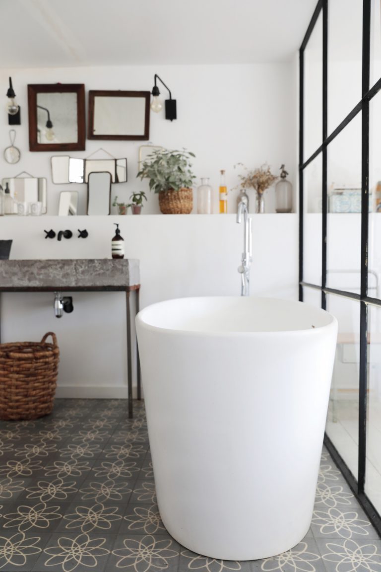 Home Tour Le duplex campagne chic de Zoe de las Cases // Hellø Blogzine blog deco & lifestyle www.hello-hello.fr