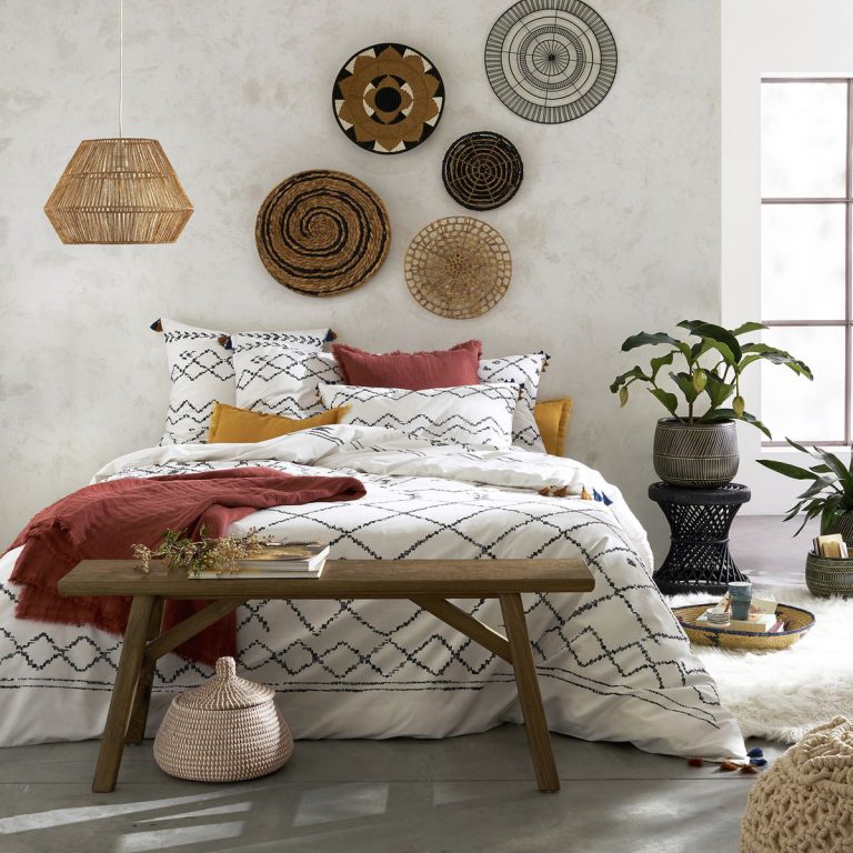 Jolies suspensions en rotin pour ambiance bohème chic // Hëllø Blogzine blog deco & lifestyle www.hello-hello.fr #rotin #bambou #rattan