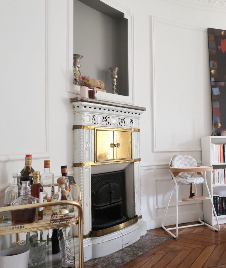 Visite d'un appartement haussmannien à la déco Paris-Orient - Parisian and Oriental decor in an haussmanien flat // Hellø Blogzine blog deco & lifestyle www.hello-hello.fr