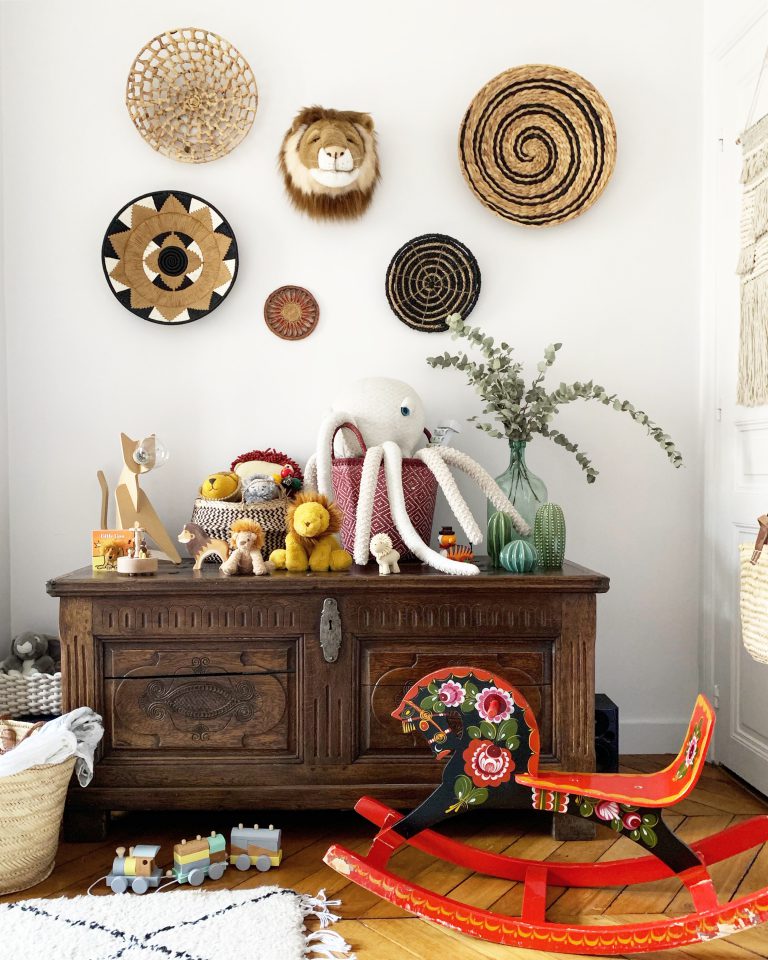 Visite d'un appartement haussmannien à la déco Paris-Orient - Parisian and Oriental decor in an haussmanien flat // Hellø Blogzine blog deco & lifestyle www.hello-hello.fr