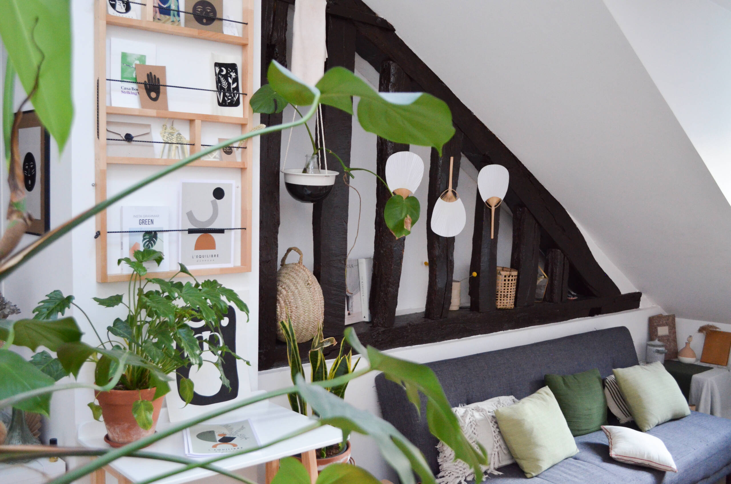 Visite de l'appartement en location à la déco DIY de l'Instagram Margochato // Hellø Blogzine blog deco & lifestyle www.hello-hello.fr