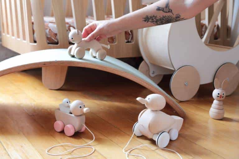 Les jouets en bois Sarah and Bendrix // Hellø Blogzine blog deco & lifestyle www.hello-hello.fr