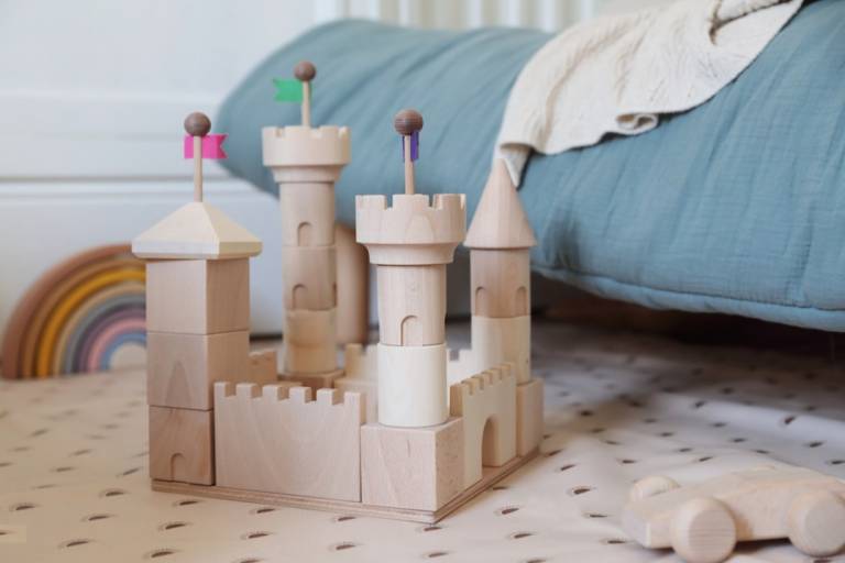 Les jouets en bois Sarah and Bendrix // Hellø Blogzine blog deco & lifestyle www.hello-hello.fr