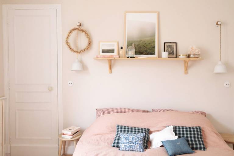 La maison à la déco vintage aux accents anglais de Maï, créatrice de la marque de bijoux Marceline // Hellø Blogzine blog deco & lifestyle www.hello-hello.fr