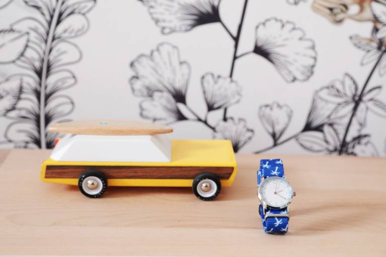 Montre pour enfant personnalisable et Made in France // Hellø Blogzine blog deco & lifestyle www.hello-hello.fr