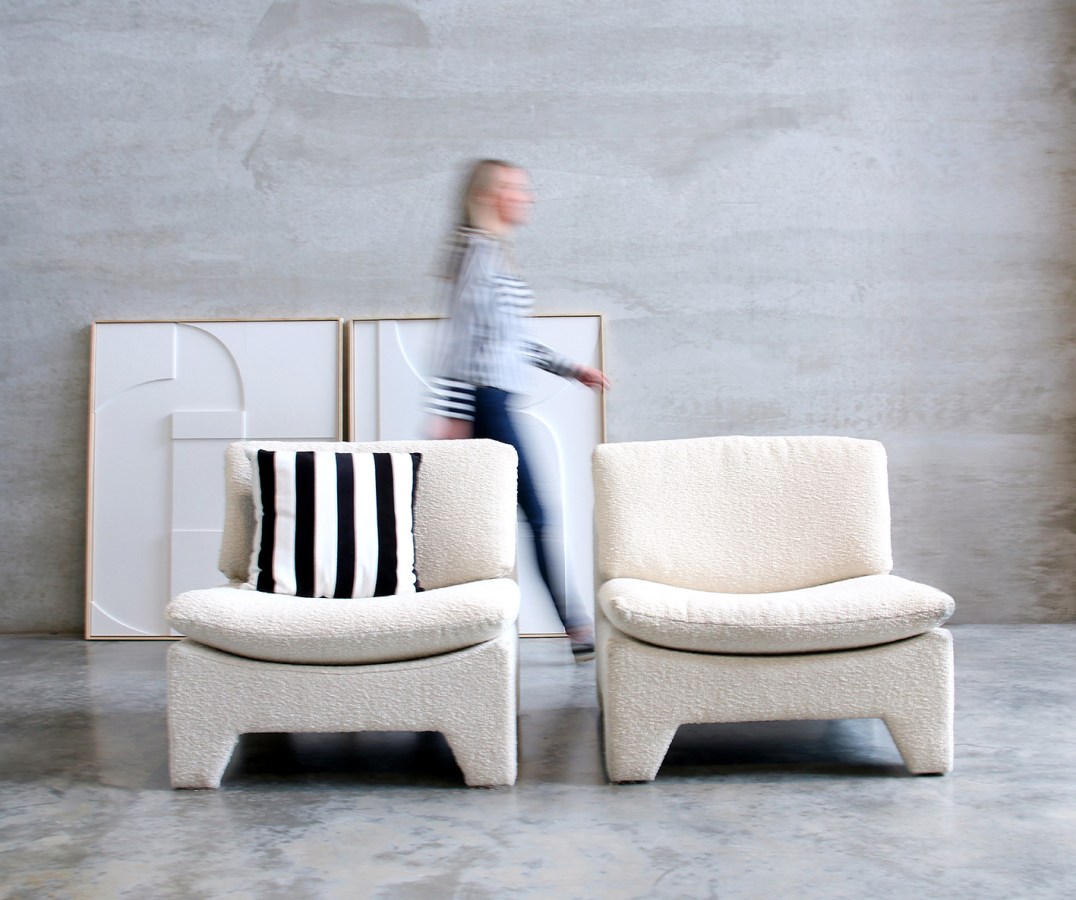 Où trouver un fauteuil blanc en bouclette // Hëllø Blogzine blog deco & lifestyle www.hello-hello.fr 