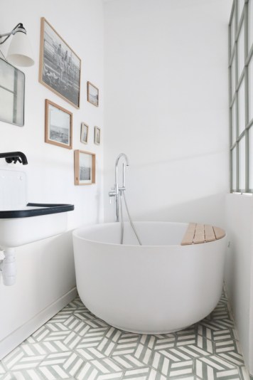 Les plus belles salles de bain de nos home tours / Hellø Blogzine blog deco & lifestyle www.hello-hello.fr