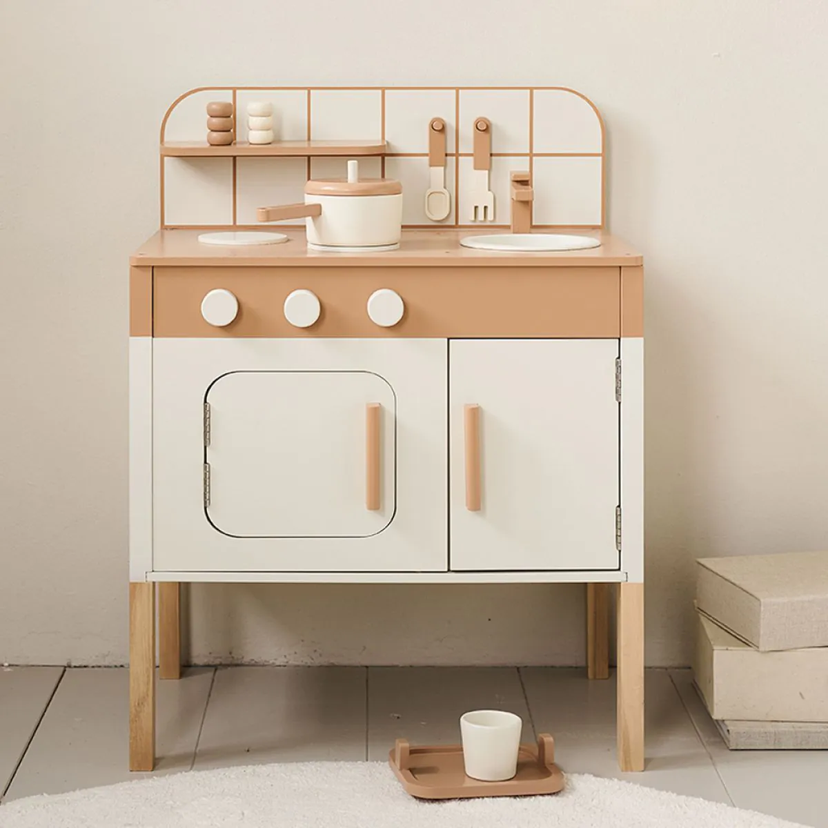 Cuisine en bois pour enfant : nos 15 modèles préférés // Hellø Blogzine blog deco & lifestyle www.hello-hello.fr