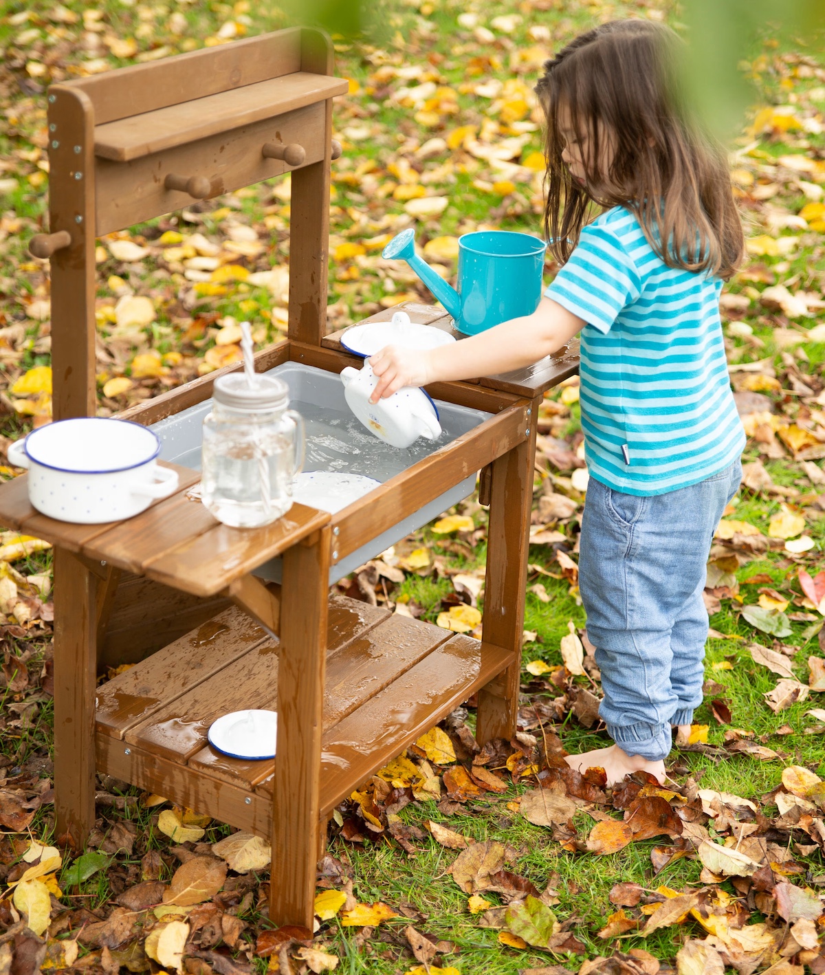 Cuisine en bois pour enfant : nos 15 modèles préférés // Hellø Blogzine blog deco & lifestyle www.hello-hello.fr