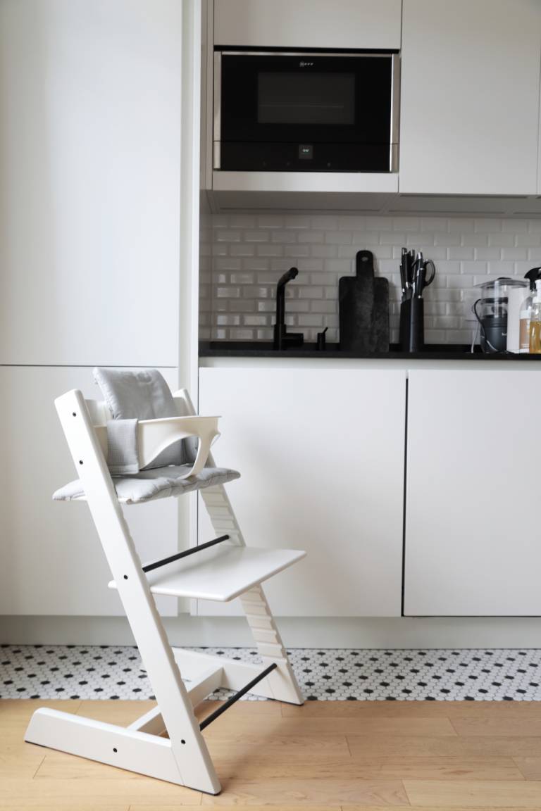 Le petit appartement optimisé de Marina de Harpe et Pierre-Alexandre de Projection Immobilière // Hellø Blogzine blog deco & lifestyle www.hello-hello.fr