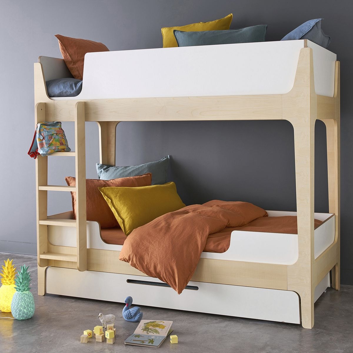 Des idées déco pour les chambres d'enfants chez La Redoute Intérieurs et AM.PM // Hellø Blogzine blog deco & lifestyle www.hello-hello.fr