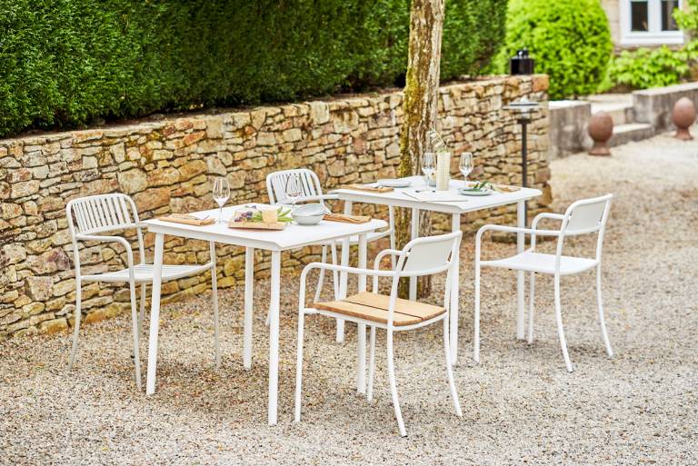 Patio, la nouvelle collection outdoor de Tolix // Hellø Blogzine - Blog déco Lifestyle - www.hello-hello.fr