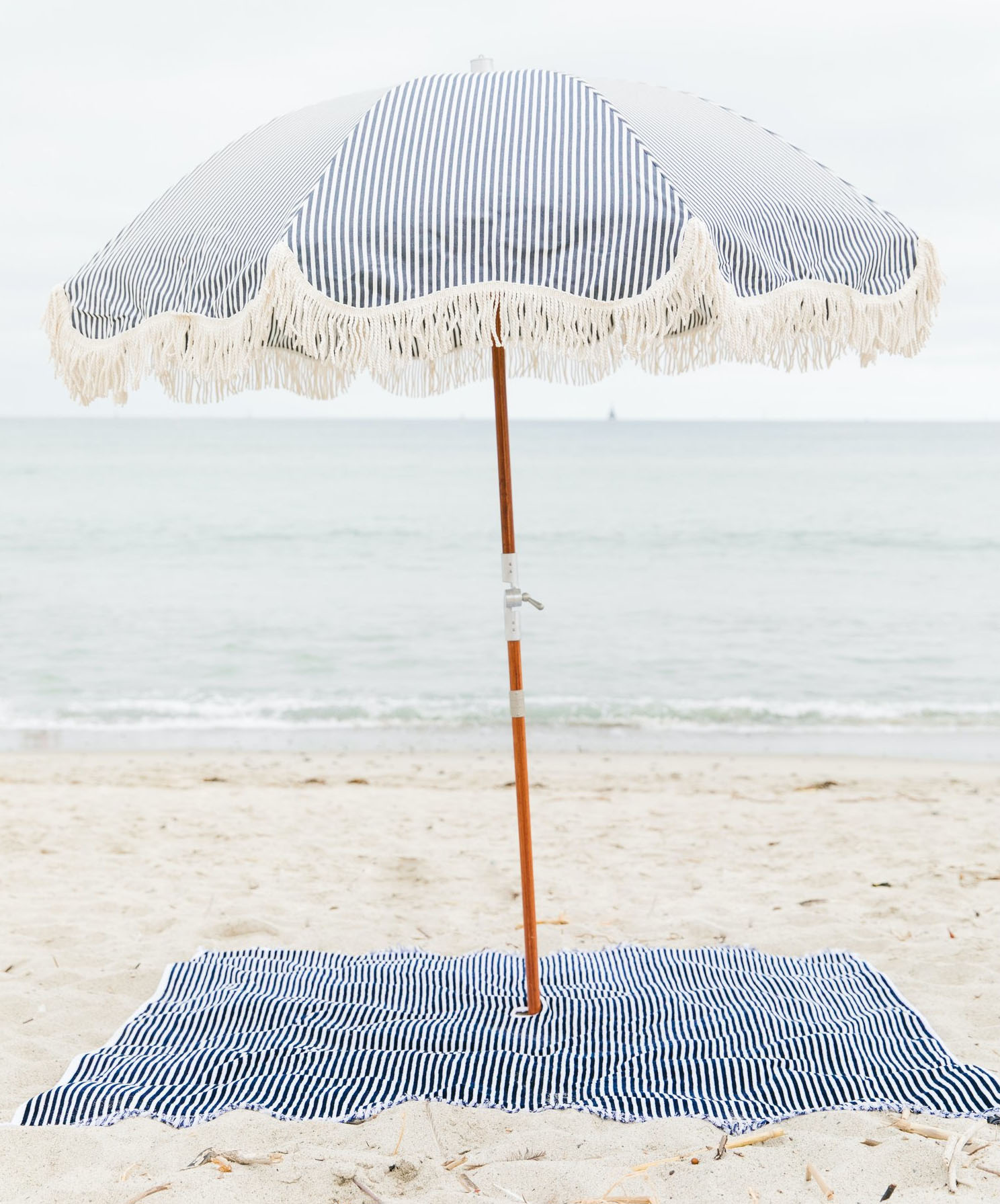 Tentes, serviettes, fauteuils et accessoires de plage rétro // Hellø Blogzine blog deco & lifestyle www.hello-hello.fr