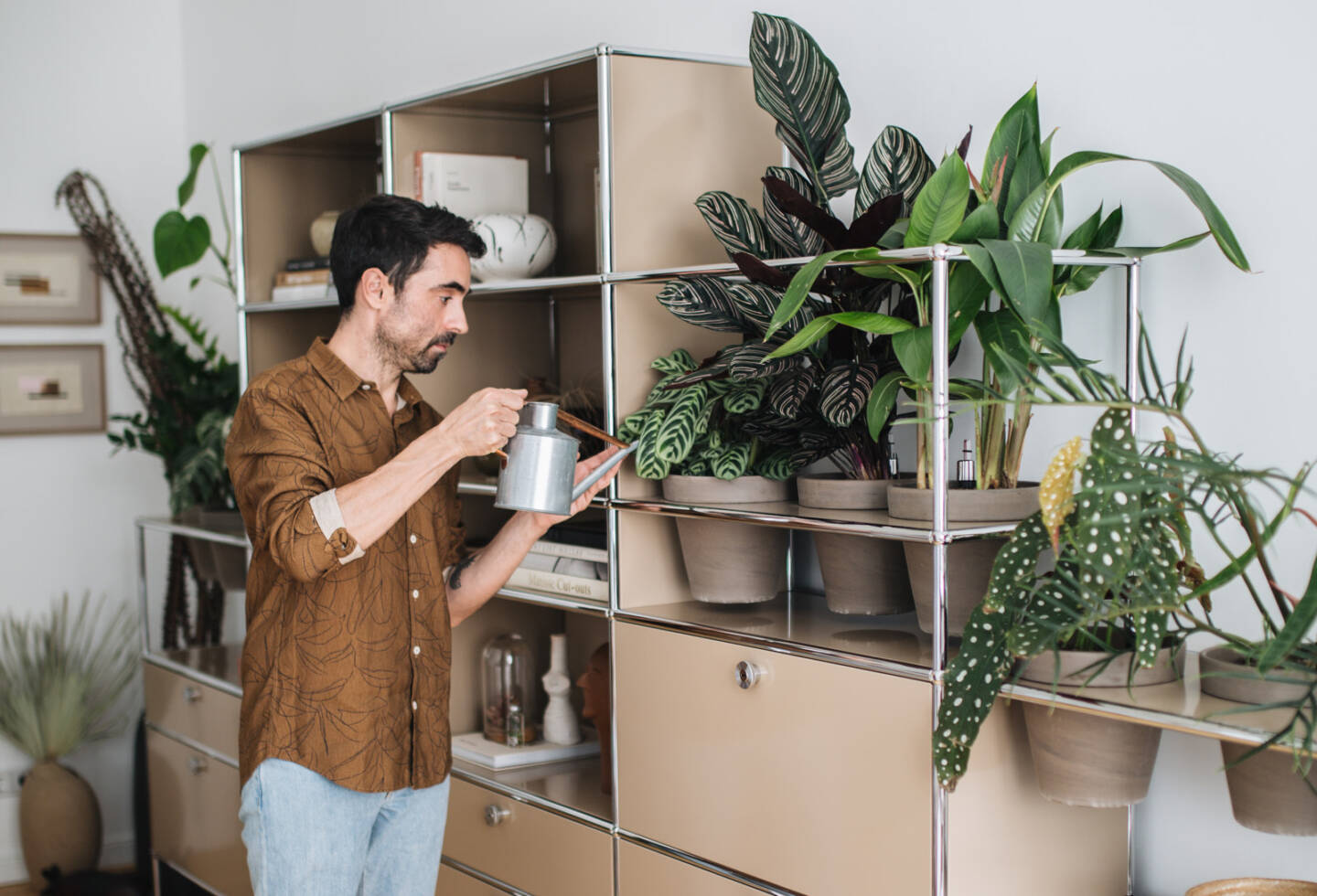 Get the look : ambiance Urban Jungle Bloggers chez Igor Josif // Hellø Blogzine - Blog déco lifestyle - www.hello-hello.fr