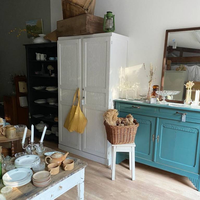 Comment rénover un meuble ancien ? // Hellø Blogzine blog deco & lifestyle www.hello-hello.fr