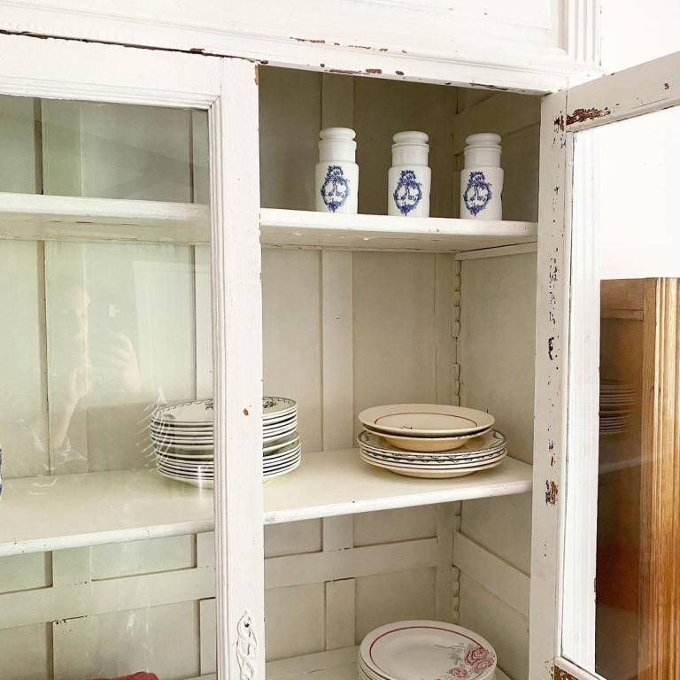 Comment rénover un meuble ancien ? // Hellø Blogzine blog deco & lifestyle www.hello-hello.fr