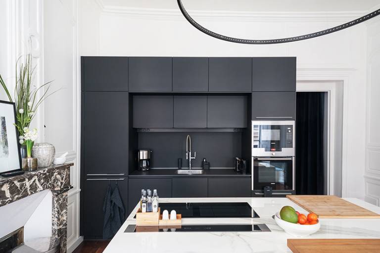 Bienvenue dans l’appartement contemporain et bobo chic de l’architecte Inma Studio // Hellø Blogzine blog deco lifestyle www.hello-hello.fr