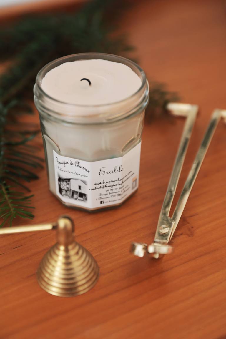 Les bougies de Charroux, de l'artisanal et du made in France // Hellø Blogzine blog deco & lifestyle www.hello-hello.fr