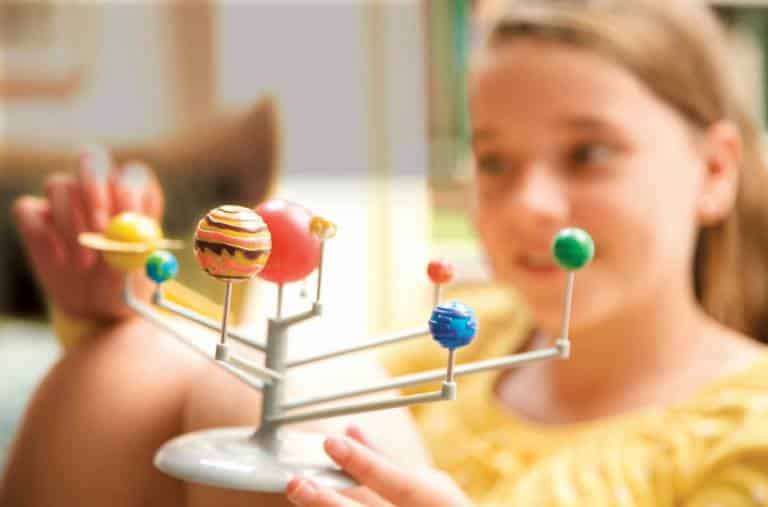 20 idées cadeaux à moins de 20€ pour les kids // Hellø Blogzine blog deco & lifestyle www.hello-hello.fr