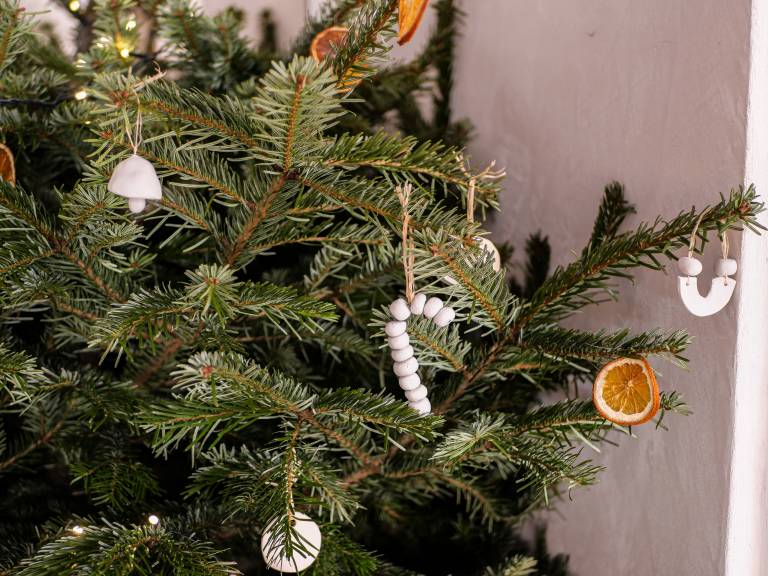 DIY - Des décorations de sapin en argile // Hëllo Blogzine bloc deco & lifestyle www.hello-hello.fr